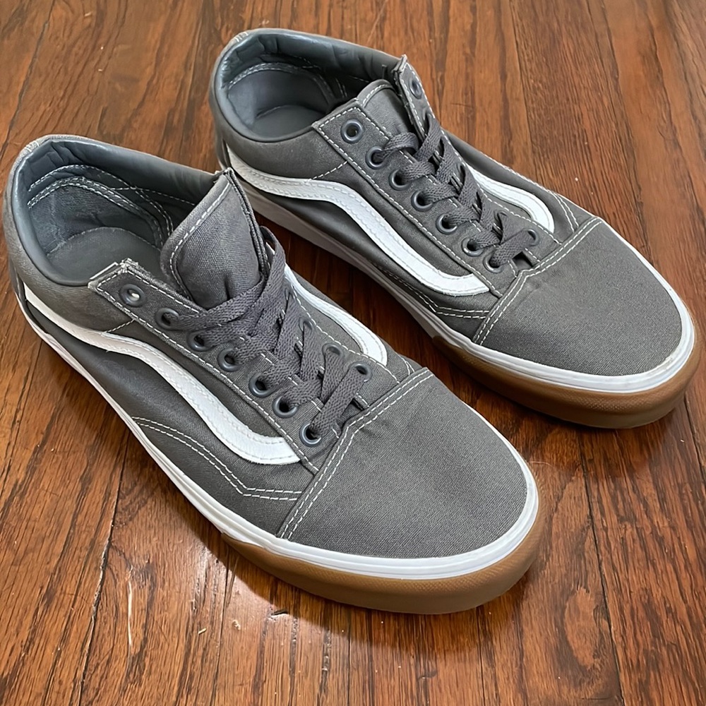Old Skool Vans- Gray/ Gum bumper.